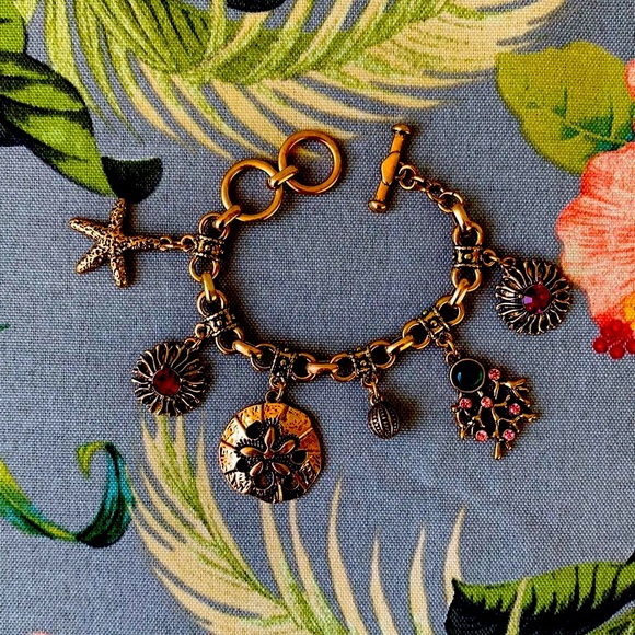 ⛱️2/$13 Bring Me to the Sea Charm Bracelet⛱️ - Picture 2 of 4